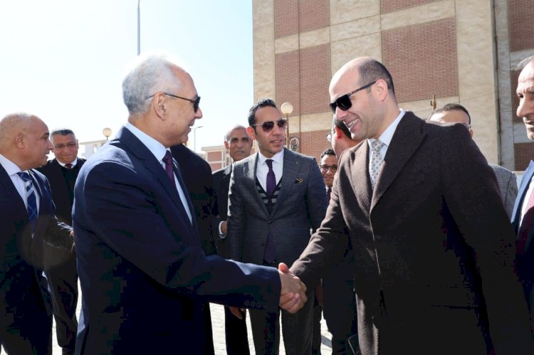 رئيس جامعة المنيا يشارك في الحفل الختامي لمبادرة "تمكين"