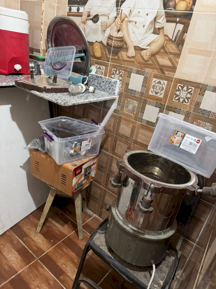 ضبط طبيب وتمريض غير حاصل علي ترخيص مزاولة المهنة في حملة للعلاج الحر ببني سويف