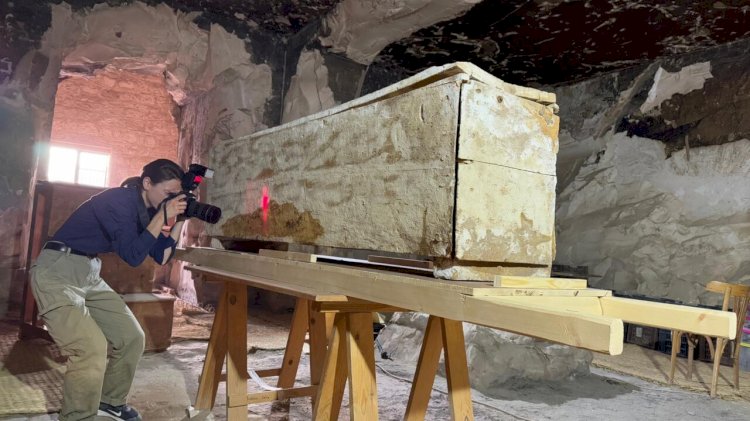 العثور على ناووس من عصر الدولة الوسطى في الأقصر