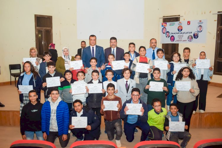 وكيل تعليم سوهاج يشهد ختام فعاليات المسابقة المحلية للعلوم والهندسة ايسف ٢٠٢٥