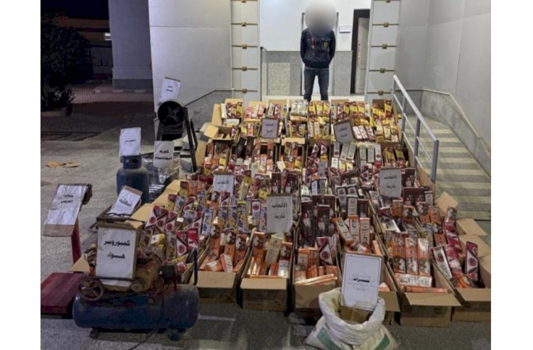 القبض على صاحب ورشه  لتصنيع ألالعاب النارية بالفيوم