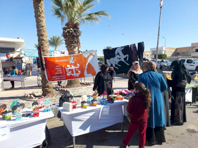 مشاركة  القومي للمرأة  في سوق اليوم الواحد بطور سيناء
