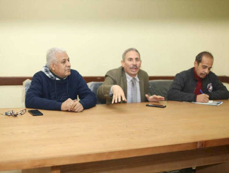 تعاون بين حزب الشعب الجمهوري والوحدة المحلية بنجع حمادي لتخفيف أعباء المواطنين