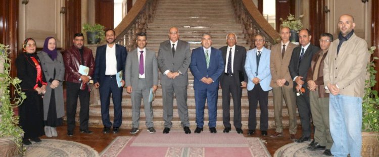 بحوث الصحراء يستقبل وفد المركز الوطني السعودي لمكافحة التصحر