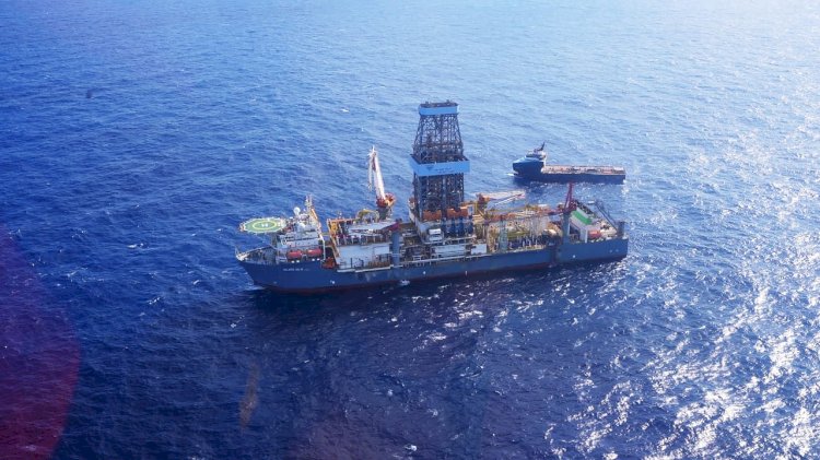 وزير البترول يتفقد سفينة الحفر 9 - Valaris Ds للبحث عن الغاز الطبيعي بمراقيا