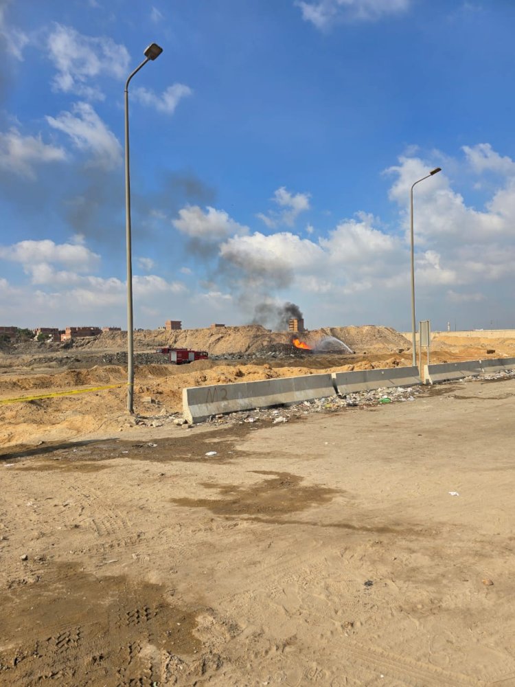 وزير البترول ينتقل الي موقع حادث كسر خط نقل البوتاجاز بالخانكة