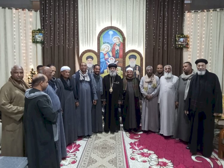 المؤسسة التنويرية وابناء الخطاره يهنئون الاخوة الاقباط بعيد الميلاد المجيد