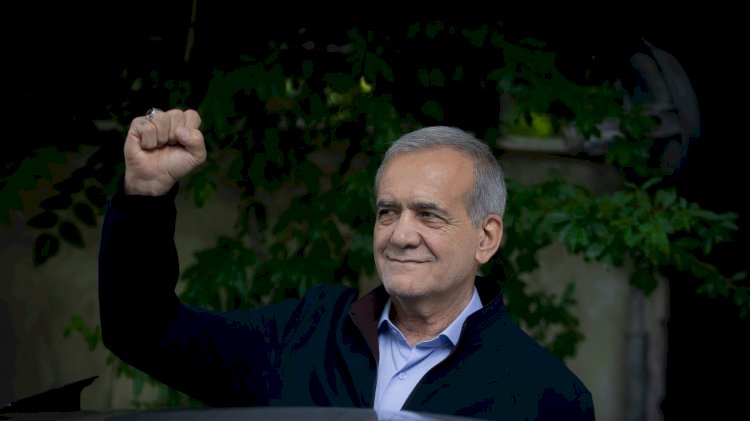 بزشكيان يهنئ عون بانتخابه رئيسًا للبنان: سنهزم إسرائيل