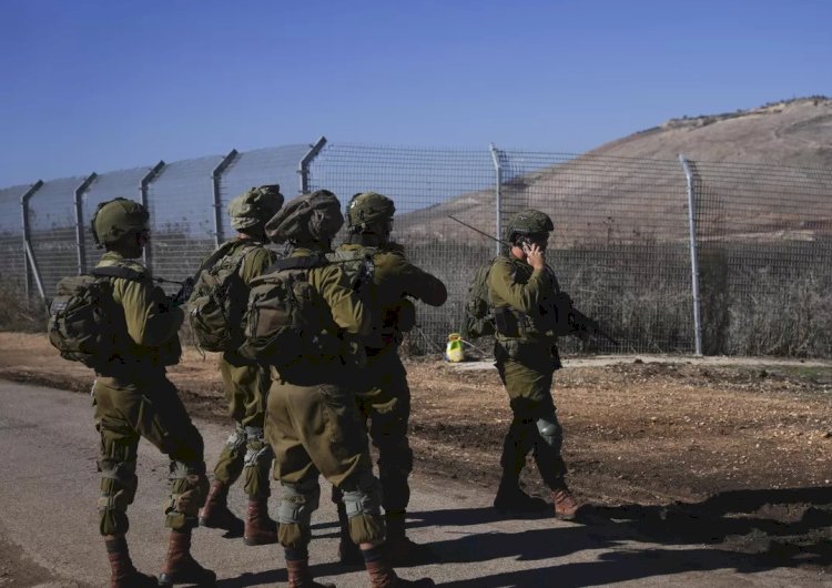 إسرائيل تخترق وقف إطلاق النار بلبنان وتفجر عدد من المنازل في عتيا الشعب