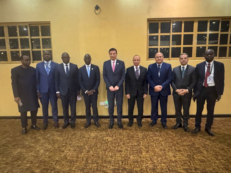 وزير الزراعة يبحث مع نظيريه السنغالي والصومالي تعزيز التعاون المشترك.