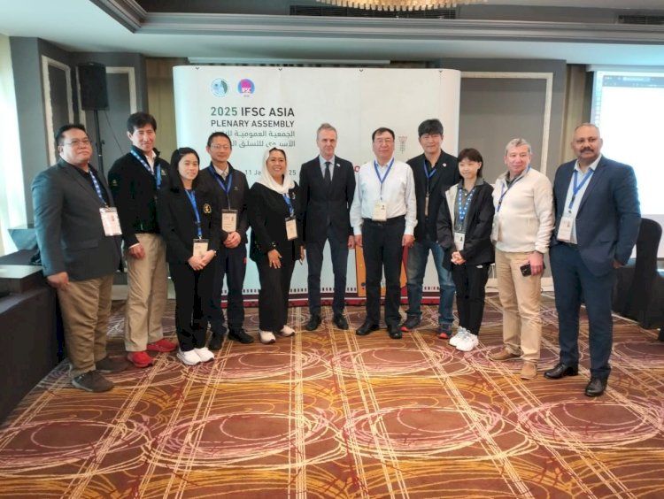 انتخاب الإندونيسية يني وحيد نائباً لرئيس الاتحاد الآسيوي لتسلق الصخور