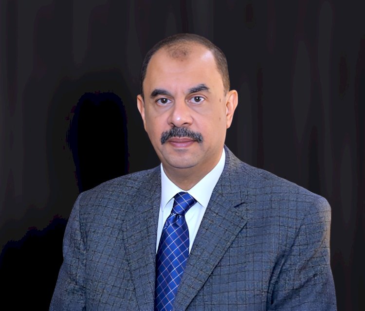 سراج يشيد بفريق عمل منظومة الشكاوى الحكومية الموحدة بسوهاج