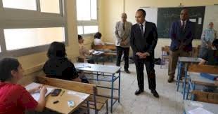 محافظ المنيا يتفقد لجان امتحانات الشهادة الإعدادية
