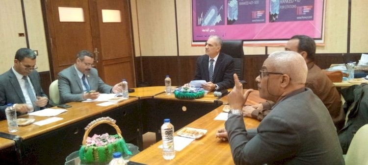 مجلس جامعة أسوان يناقش تفعيل عدد من البروتوكولات العلمية ويوجه بسرعة إعلان النتائج