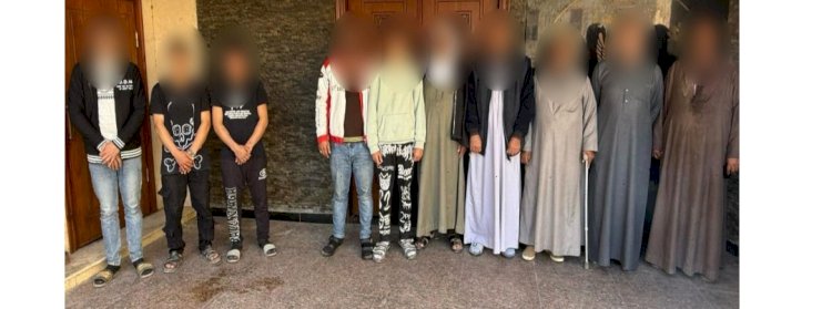 مشاجرة بين طرفين واشعال النيران في سيارة بسبب تعطيل المرور بالقاهرة