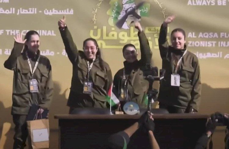 هندسة الصدمة . . طوفان القسام يزلزل العدو ويحكم الميدان  أثناء تسليم الأسري