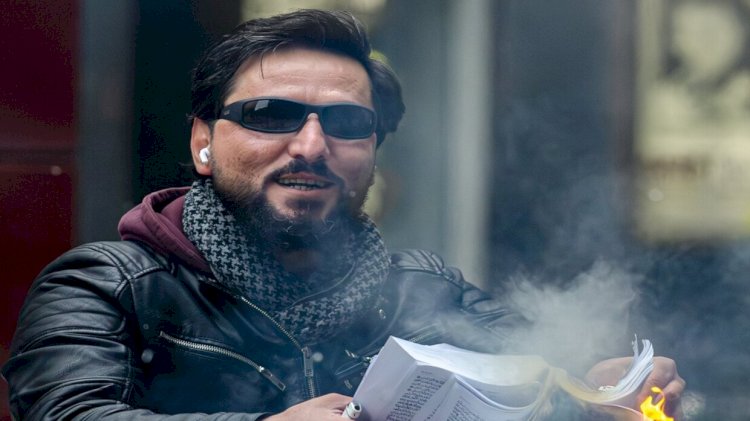 تفاصيل جديدة في مقتل حارق القرآن الكريم سلوان موميكا داخل شقته في السويد