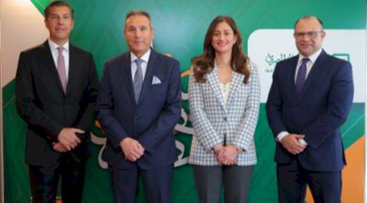 جائزة متميزة للبنك الاهلي من بلومبرج