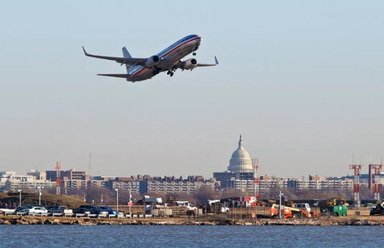 أنباء عن العثور علي الصندوقين الأسودين لحادث الطائرة المنكوبة بواشنطن