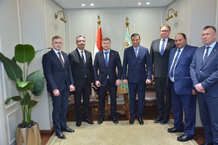 وزيرا الزراعة والتموين يبحثان مع وزير الزراعة الأوكراني التعاون في  الأمن الغذائي