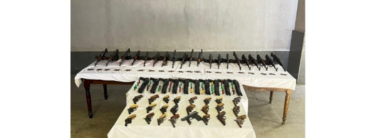 ضبط اسلحة ومخدرات بثلاثة مديريات الأمن