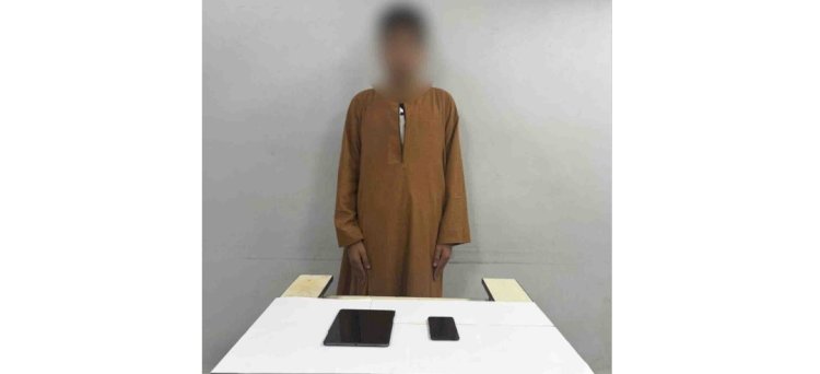 ضبط مروج تزوير المحررات الرسمية عبر مواقع التواصل الإجتماعى باسيوط