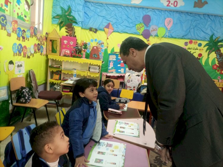 فى اول يوم دراسى..وكيل تعليم كفر الشيخ يتفقد المدارس