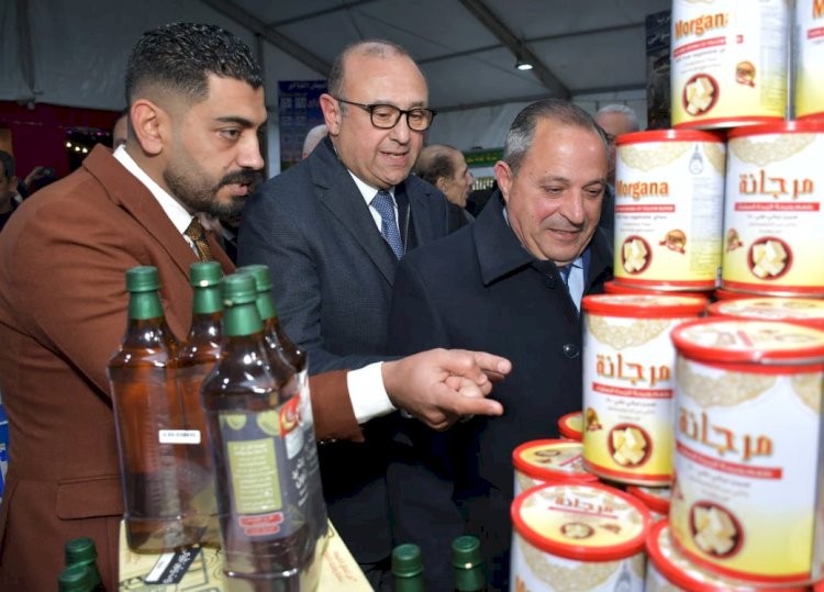 محافظ بور سعيد ورئيس غرفة بور سعيد التجارية  يفتتحان معرض أهلاً رمضان