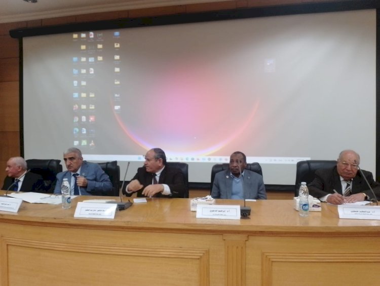 البحوث الزراعية يعقد منتدى المبيدات الضوئية الخضراء في إطار قضية الأمن الغذائي