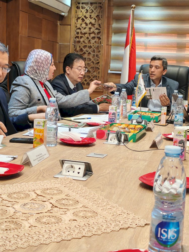 الحجر الزراعي يستقبل وفدا من هيئة الجمارك الصينية