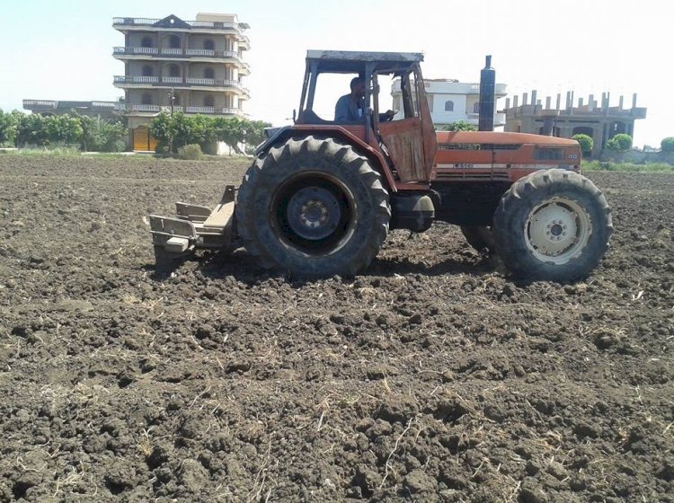 تحسين الأراضي يقدم روشتة  لاستخدام ألوسائل الحديثة لتحسين خواص التربة الزراعية