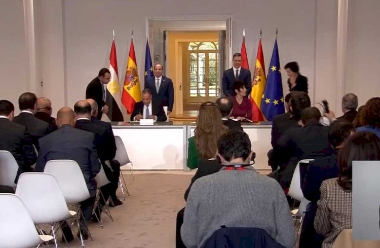 تفاصيل القمة المصرية الأسبانية ونص كلمة السيسي خلال مؤتمر صحفي مع ببيدرو سانشيز