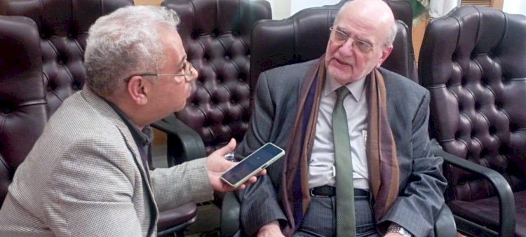 الأمين العام لمجلس كنائس الشرق الأوسط يلتقي الكاتب والمفكر روبير الفارس