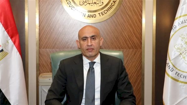 تفاصيل تدريس الذكاء الاصطناعي في المناهج الجديدة