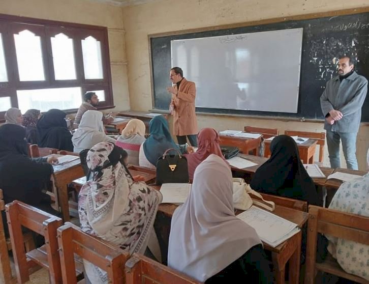 منطقة المنيا الأزهرية تنفذ ورش عمل لتنمية مهارات المعلمين المتعاقدين بالحصة