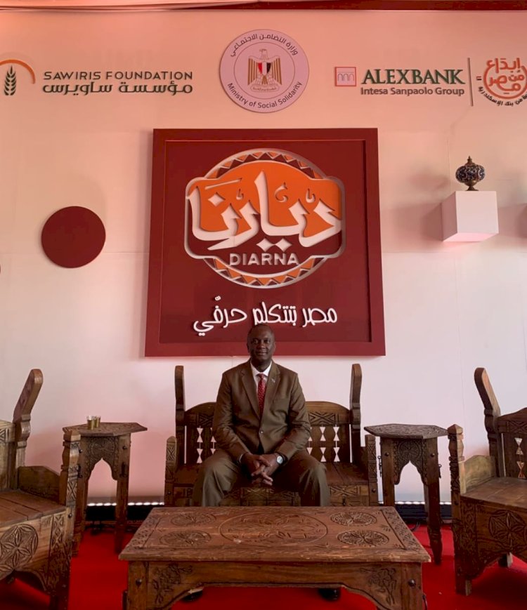 سفير جمهورية الكونغو بالقاهرة يزور معرض ديارنا للحرف اليدوية والتراثية