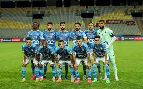 إيقاف قيد نادي بيراميدز