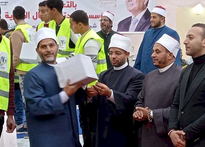 أوقاف المنيا تدعم مؤسسات المجتمع المدني في توزيع كرتونة رمضان