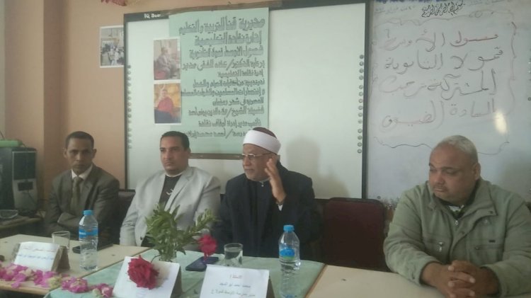 رمضان شهر الصيام والانتصارات.. ندوة بفصول الأوسط قمولا الثانوية في نقادة