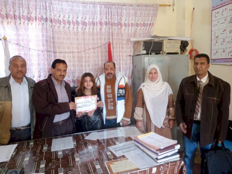 مدير عام تعليم أبوتشت يشدد على حضور الطلاب  وأداء التقييمات الأسبوعية