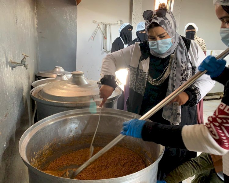 المجلس القومي للمرأة ينفذ مبادرة مطبخ المصرية بإيد بناتها بسوهاج