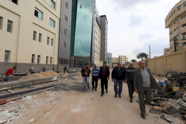 رئيس جامعة كفر الشيخ يتفقد موقع المدينة الطبية بالجامعة