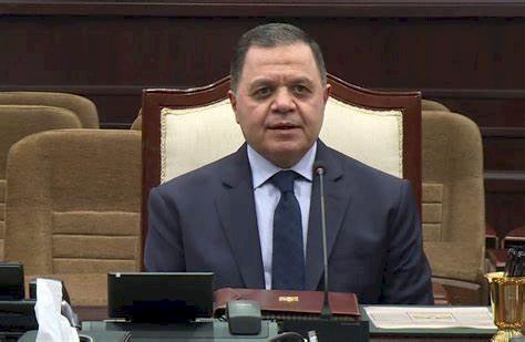 وزير الداخلية يهنئ قيادات القوات المسلحة بيوم الشهيد