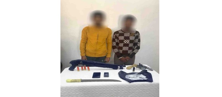 ضبط متهمين  يحملان أسلحة بدمياط