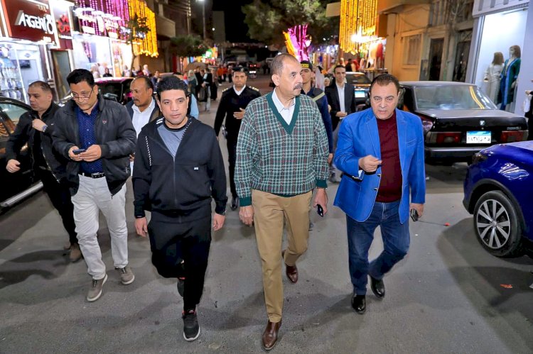 محافظ سوهاج يقوم بجولة ميدانية لتفقد مستوى الخدمات والاستماع لمطالب المواطنين