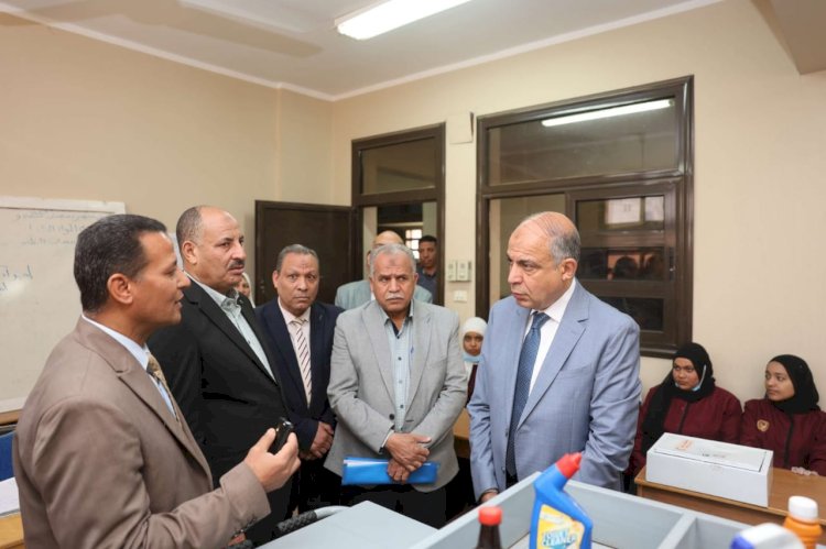 محافظ المنيا يتفقد المدرسة الفنية  للشؤون الفندقية والخدمات السياحية