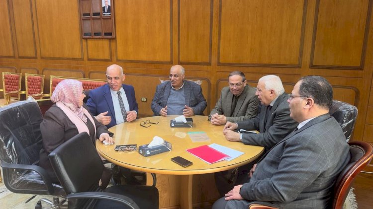 المركز الدولي لادارة الموارد البشرية  يعقد اجتماعه الدوري بجامعة كفر الشيخ