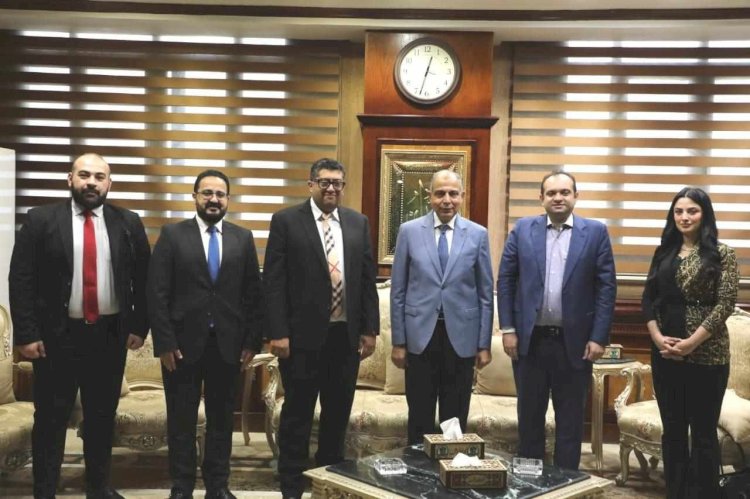 محافظ المنيا يستقبل وفد المكتب الفني للبابا تواضروس الثاني للتهنئة بشهر رمضان