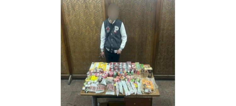 ضبط العاب نارية بحوزة شخصين بالإسكندرية