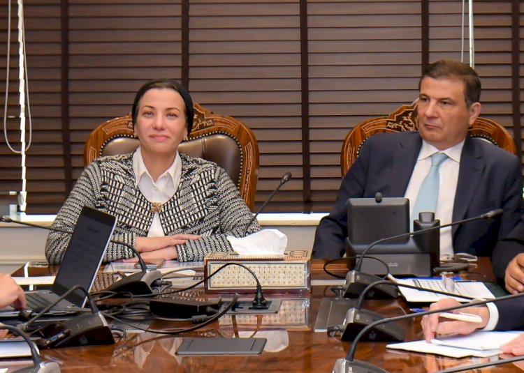 وزيرا الزراعة والبيئة يبحثان الاستفادة من المخلفات الزراعية والحيوانية